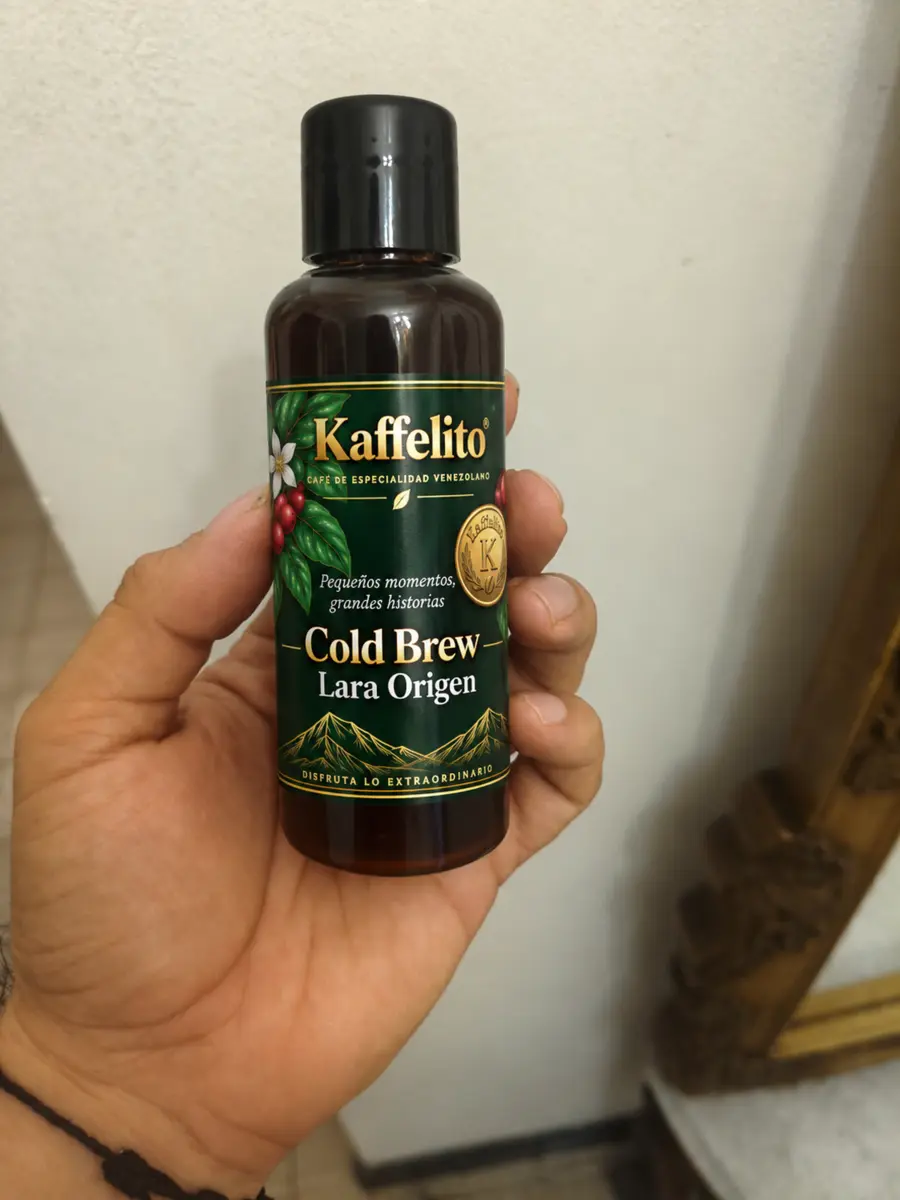 Cold Brew Kaffelito listo para tomar